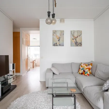 Very Apartment, 1br, Private Sauna, Ocean View From Balcony شقة *