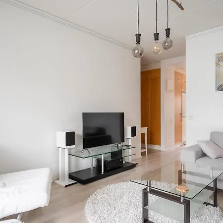 Very Apartment, 1br, Private Sauna, Ocean View From Balcony